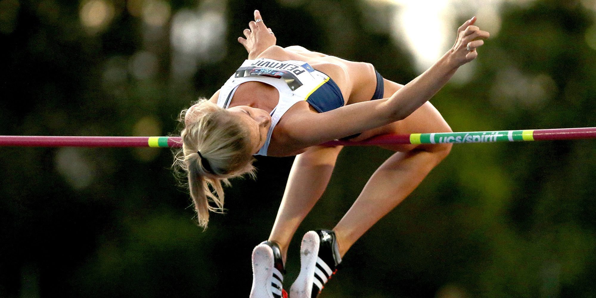 Amy Pejkovic, la modelo y atleta que luchó por superar un cáncer cerebral y cumplir su sueño