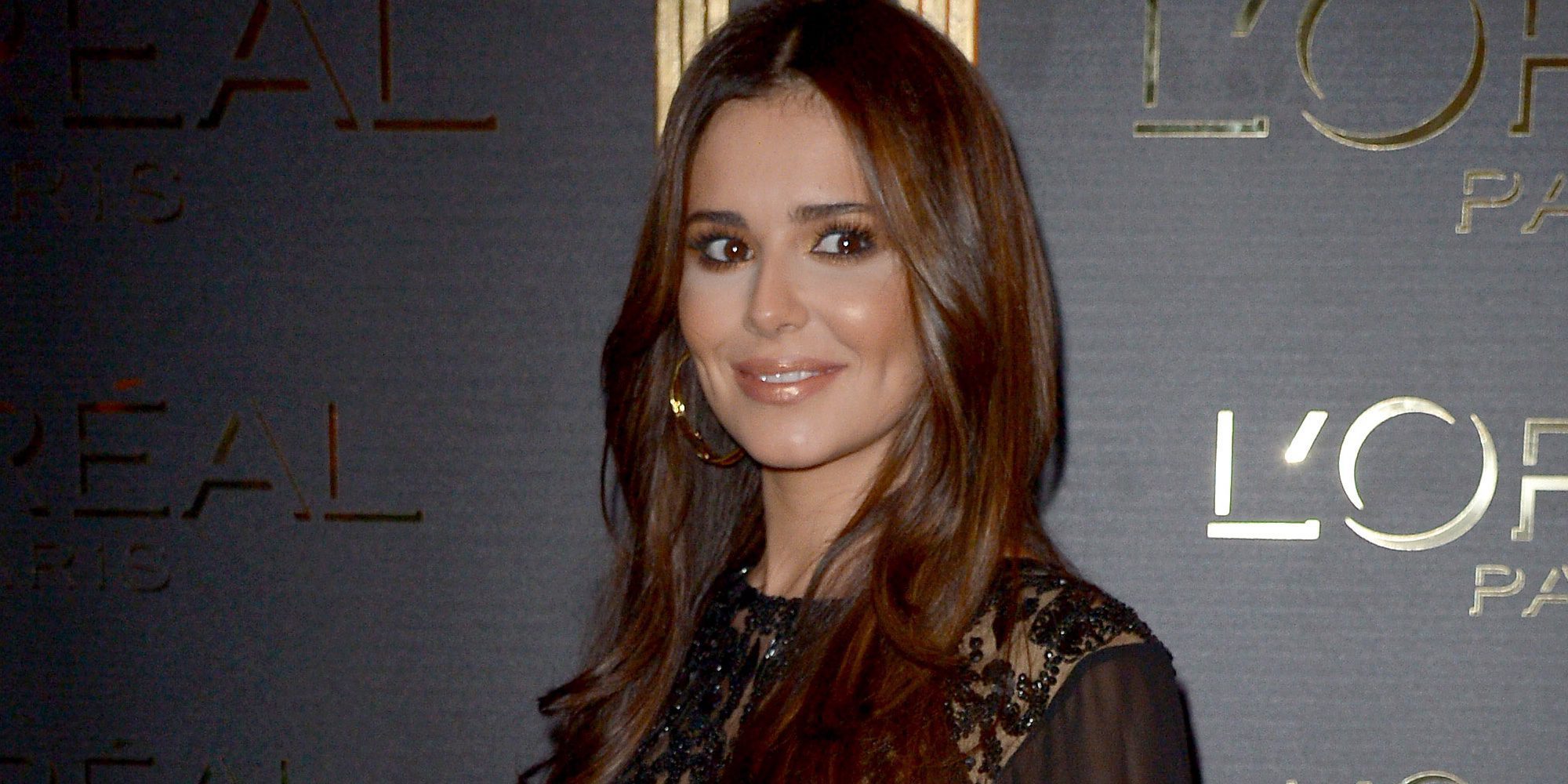 Cheryl deslumbra en un evento en París entre rumores de embarazo