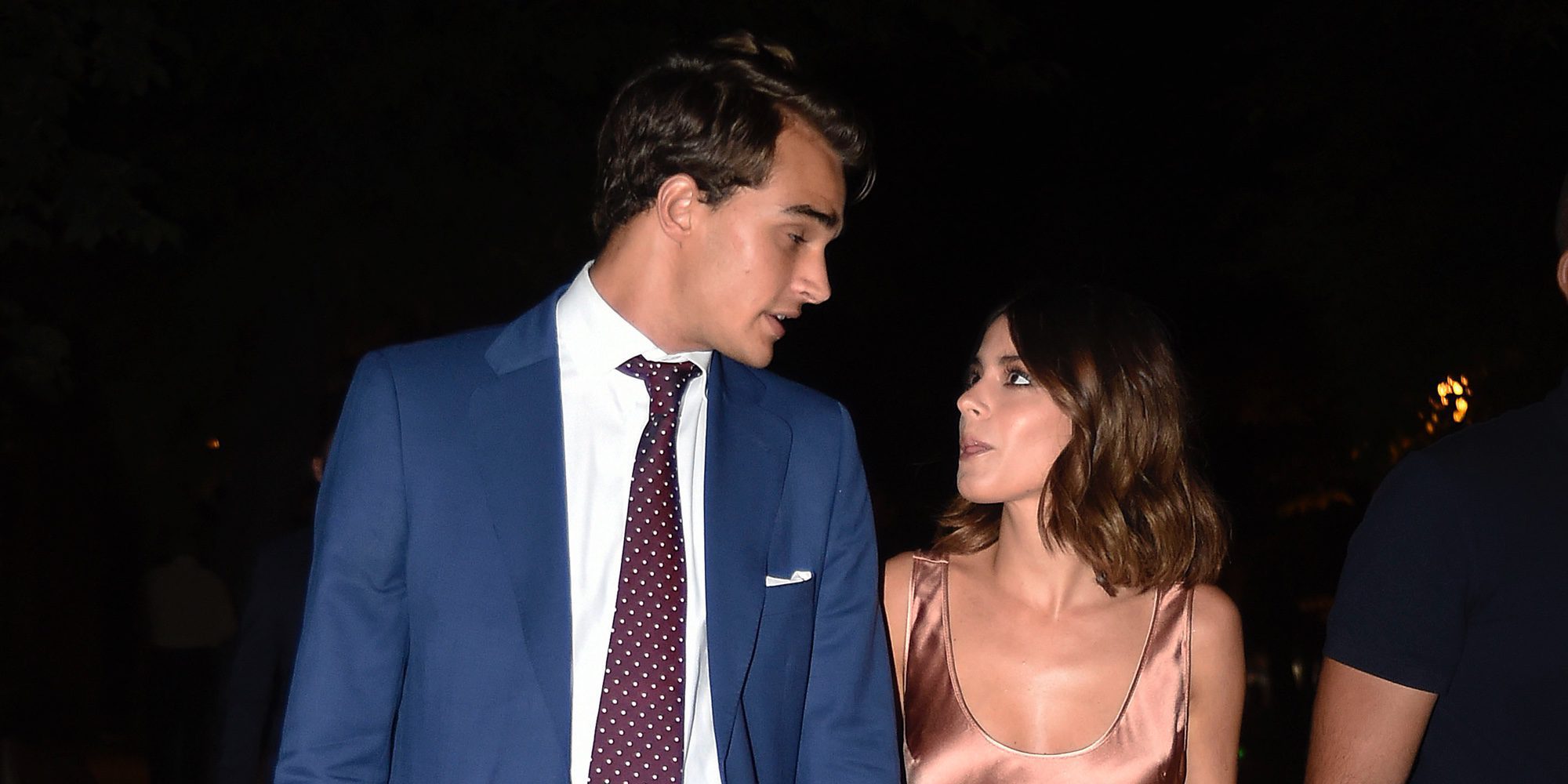 El amor de Tini Stoessel y Pepe Barroso Jr: un paseo por Madrid de día y una fiesta por la noche