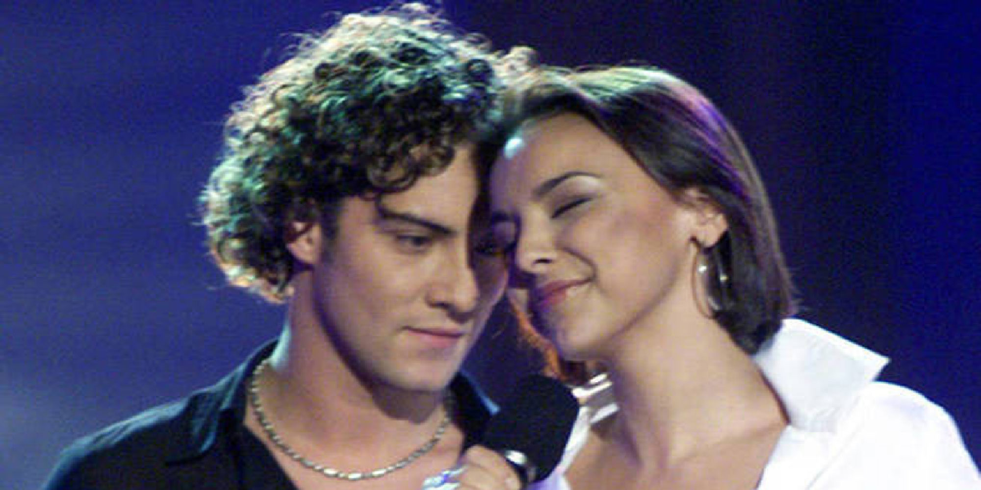 El momento más esperado de 'OT: el reencuentro': Bisbal y Chenoa se abrazan