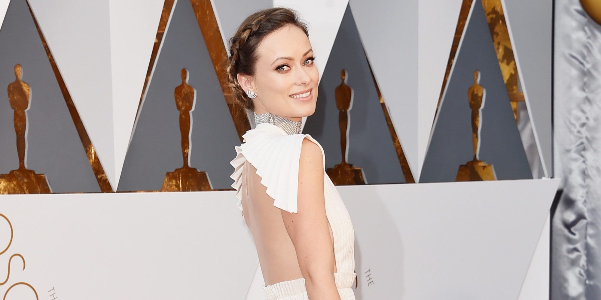 Olivia Wilde, una mamá feliz: así se divierte con su hijo Otis jugando con las hojas en Central Park