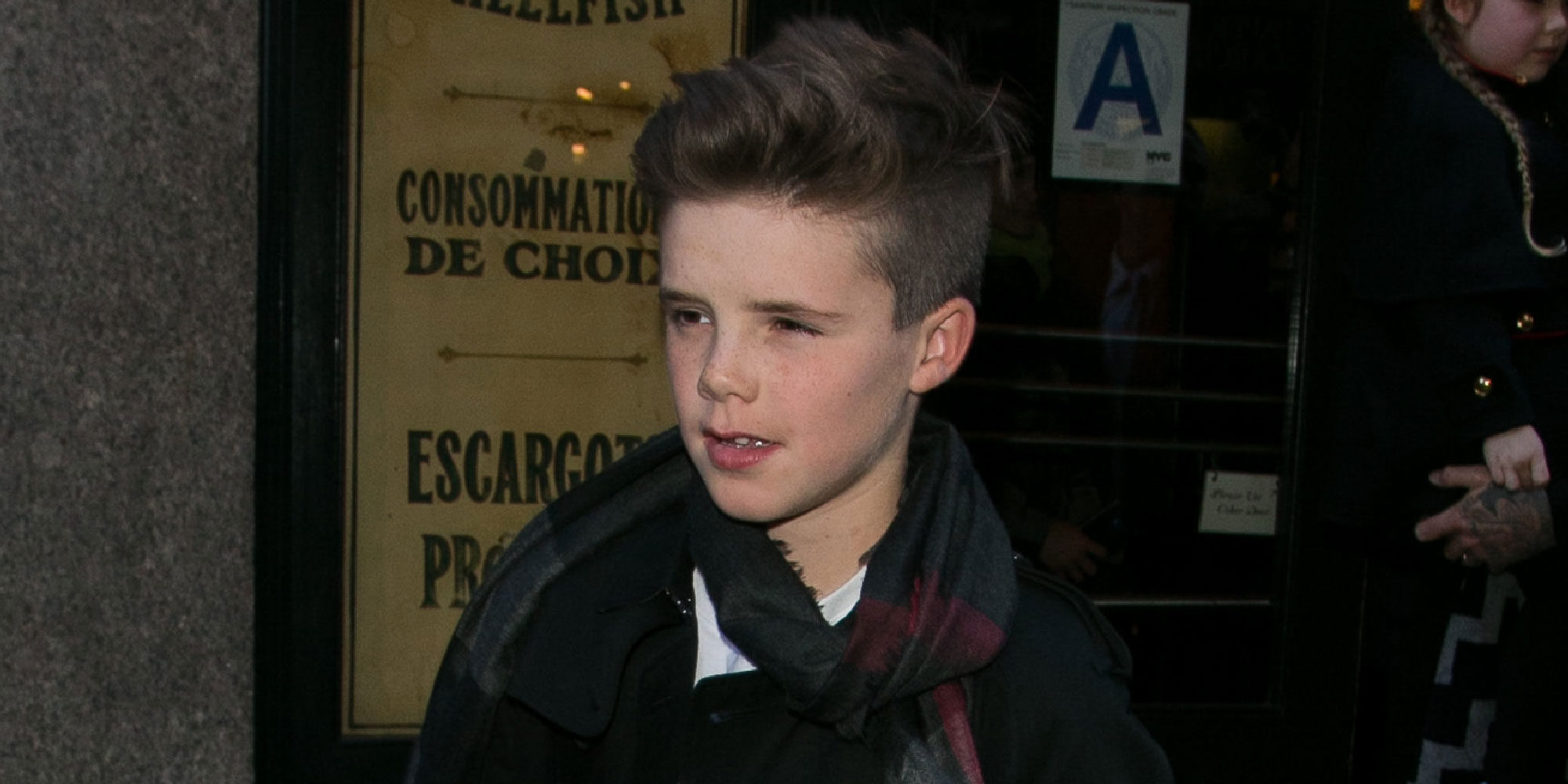 Cruz Beckham se mete en un estudio de grabación: ¿está preparando su primer disco?