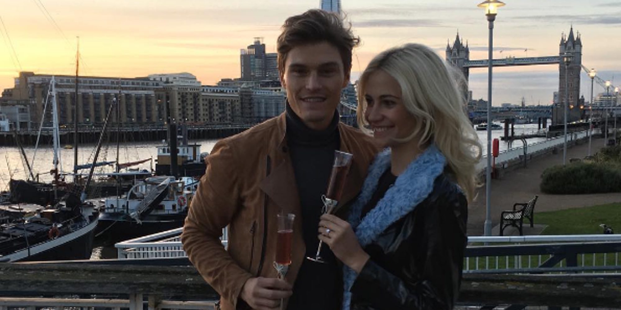 Pixie Lott y Oliver Cheshire anuncian su compromiso de boda tras 6 años juntos