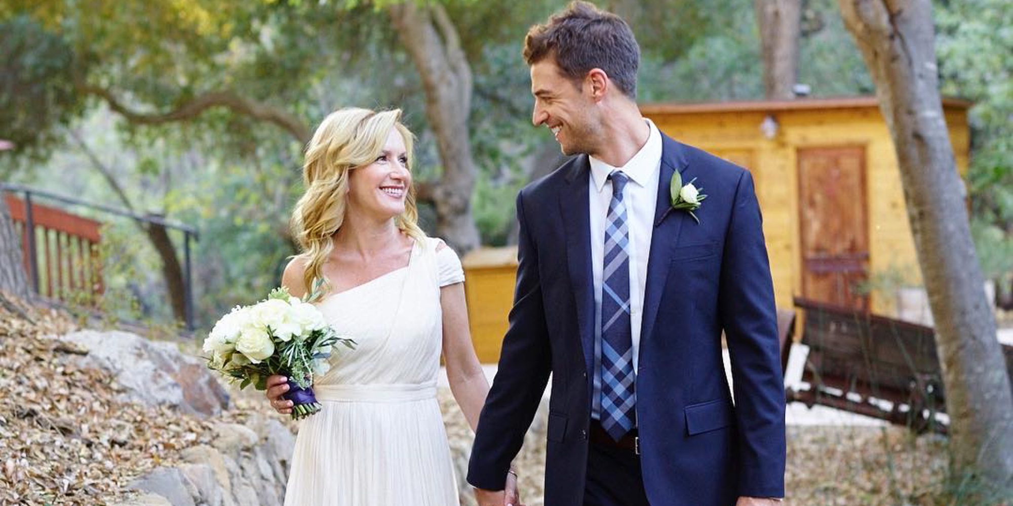 Angela Kinsey ('The Office') se casa con Joshua Snyder en California