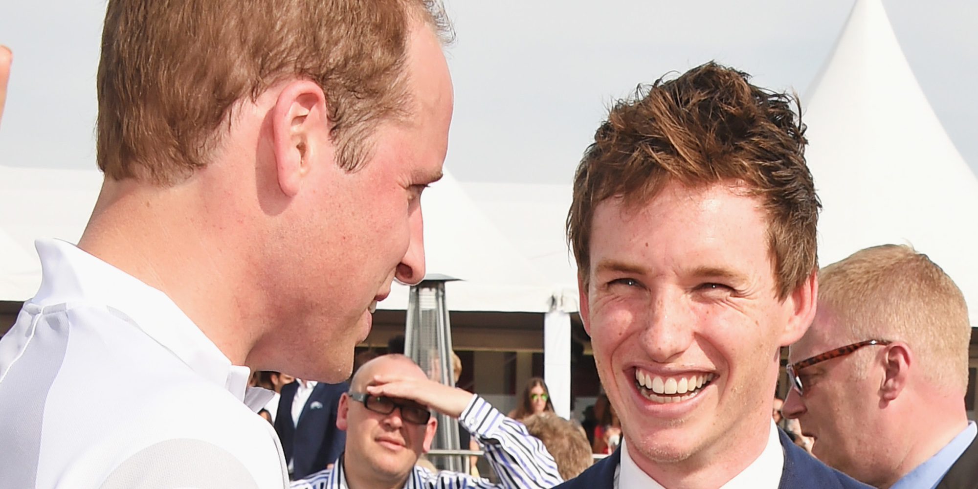 Eddie Redmayne confiesa que ha visto desnudo y borracho al Príncipe Guillermo en sus tiempos en Eton