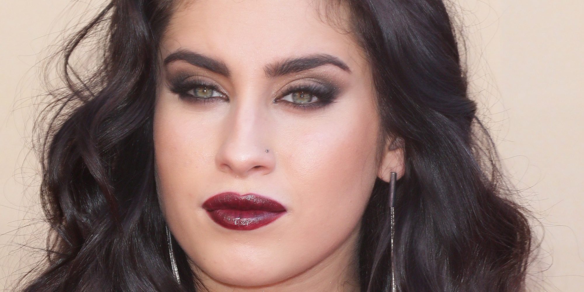 La integrante de Fifth Harmony Lauren Jauregui se declara bisexual tras su beso con Lucy Vives