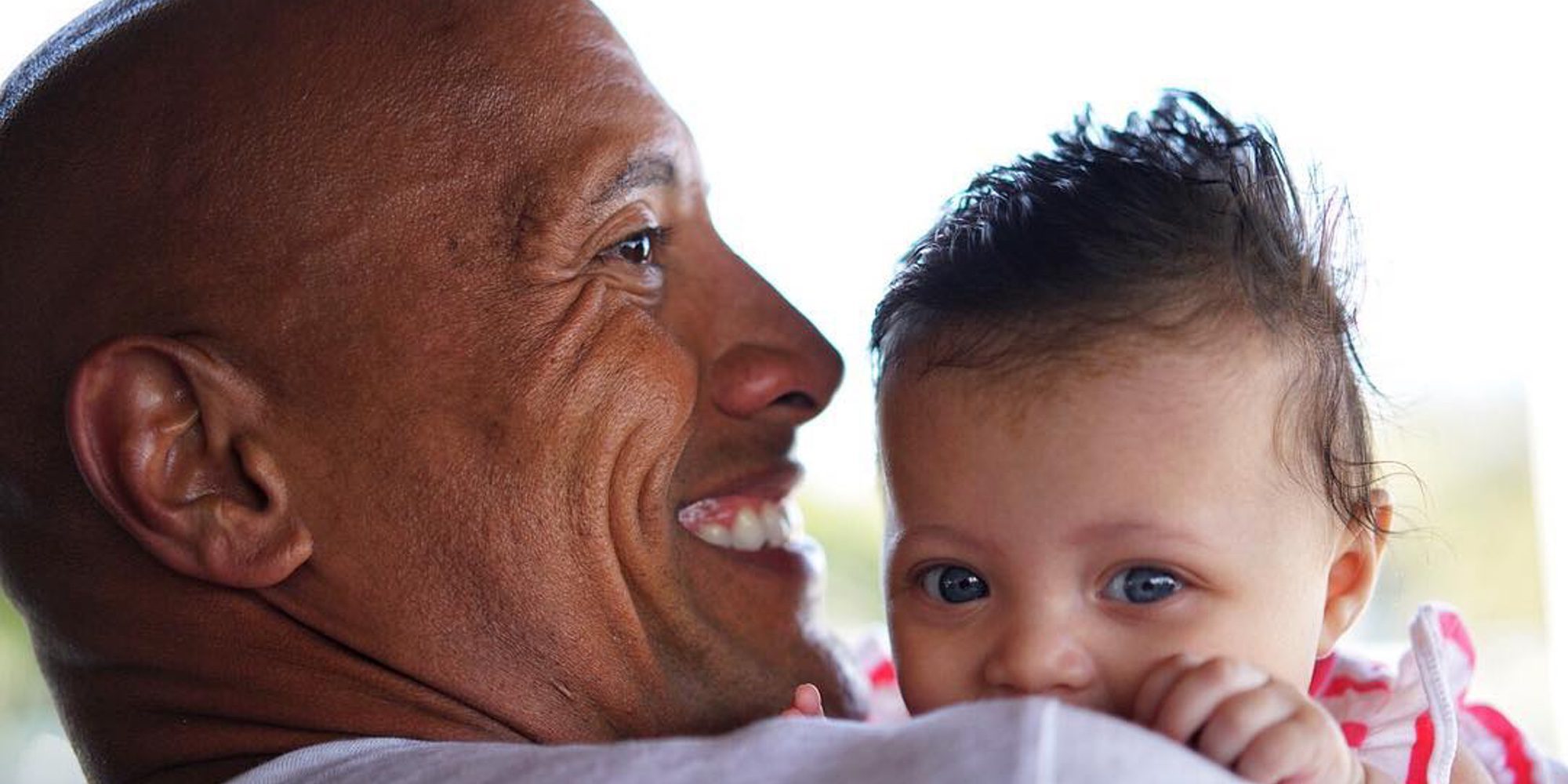 Dwayne Johnson, un papá muy tierno cantando el cumpleaños feliz a su hija Jasmine