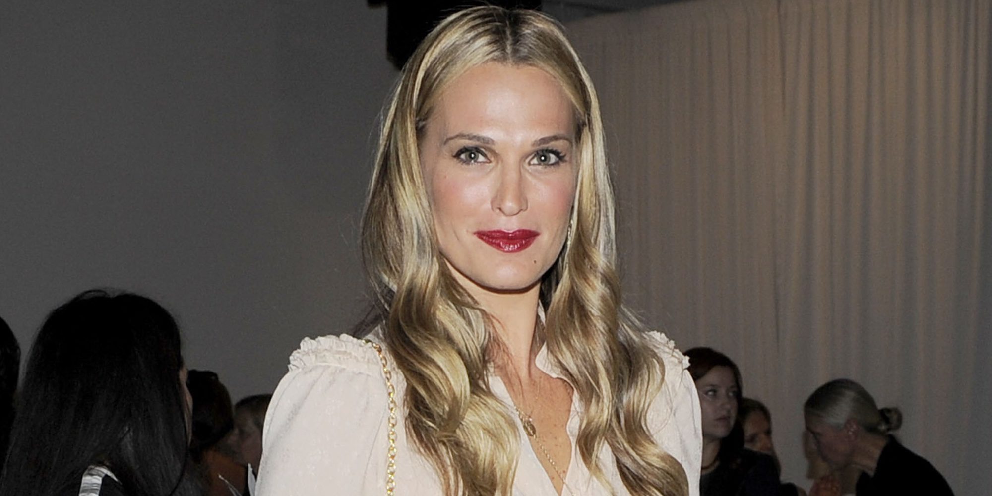 Molly Sims se convierte en madre de su tercer hijo