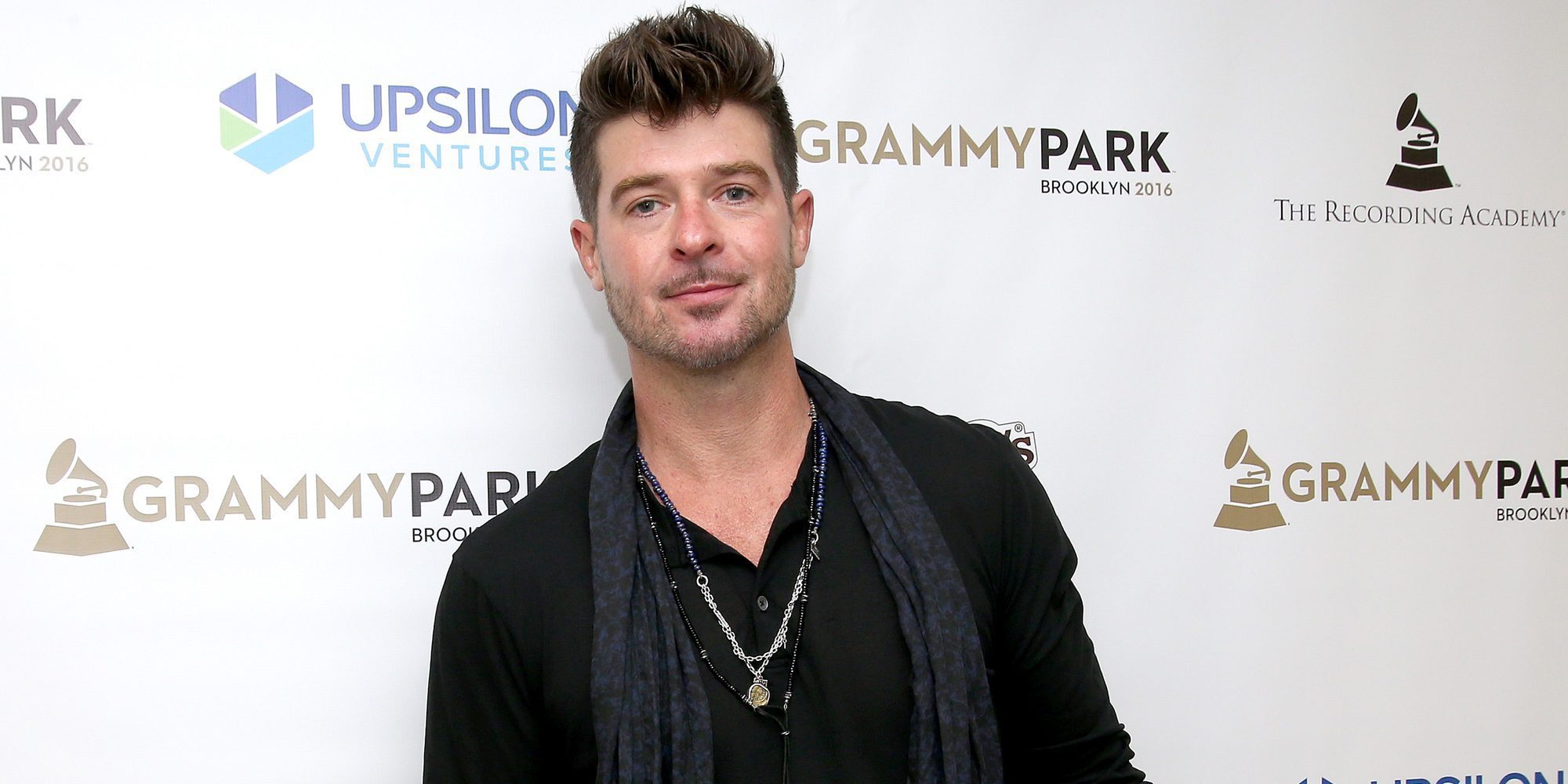 Robin Thicke cancela sus apariciones públicas por su controvertida batalla legal con Paula Patton