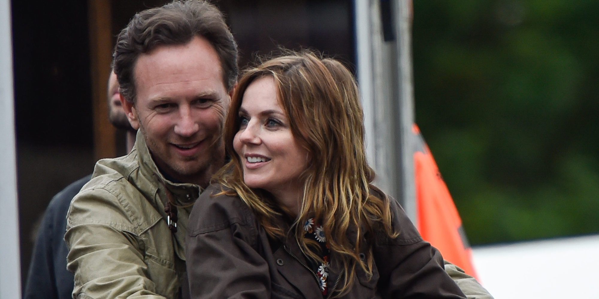 Geri Halliwell muestra la cara de su hijo Monty dos semanas después de su nacimiento