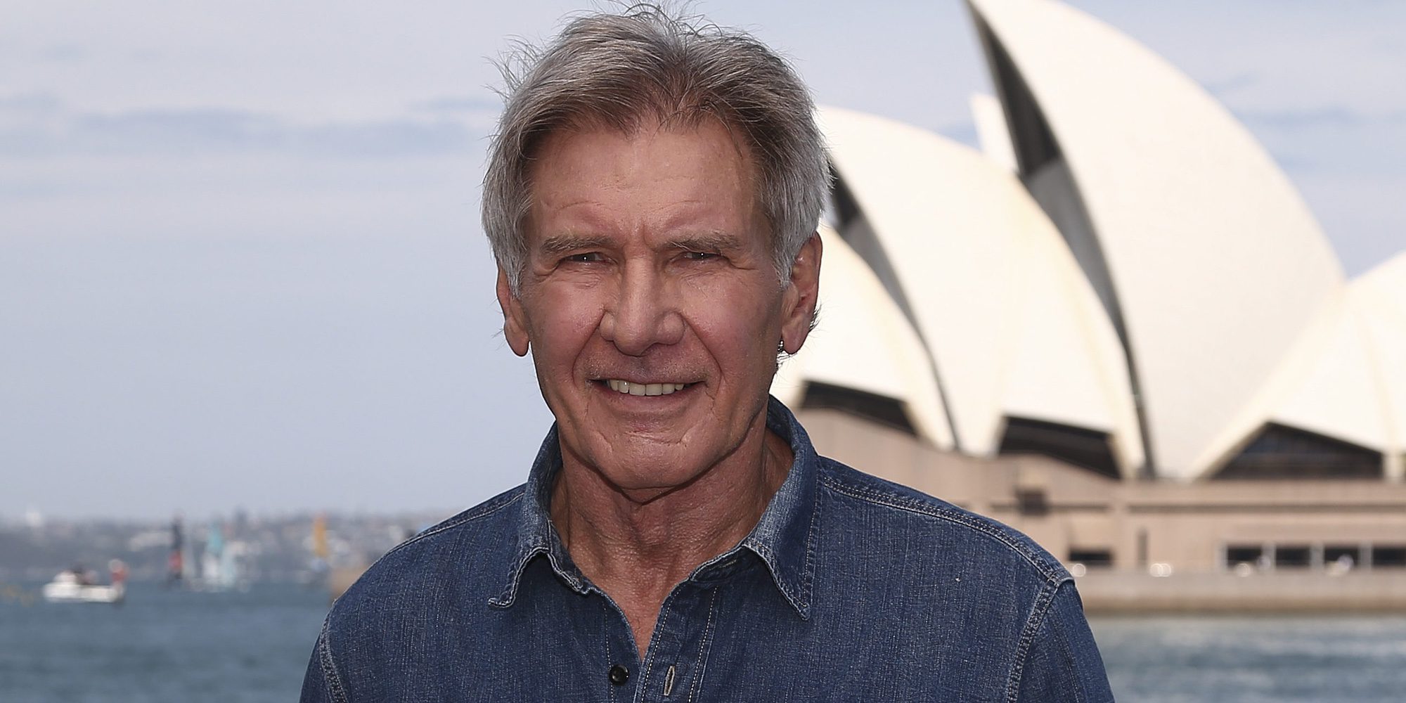 Otro susto para Harrison Ford: casi estrella su avioneta contra un Boeing 737