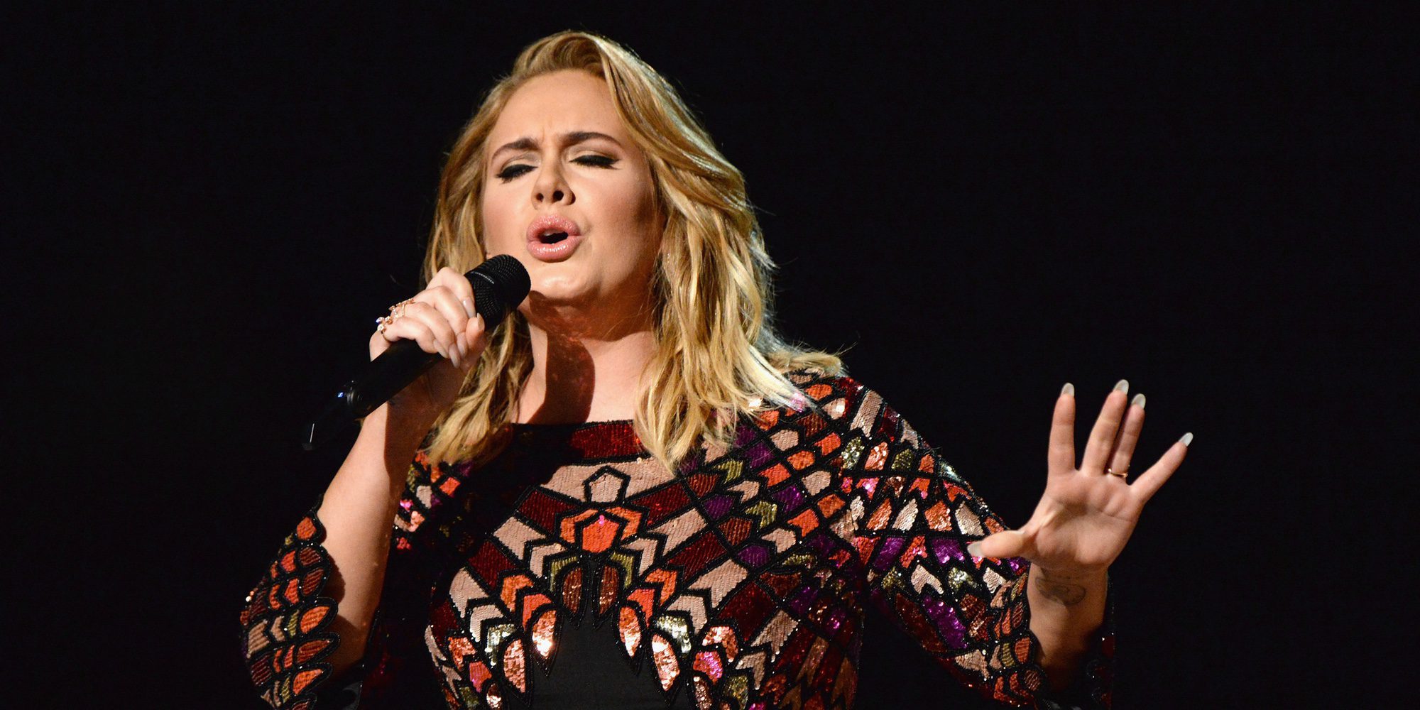 Adele le enseña respeto por las mujeres a su hijo de cuatro años