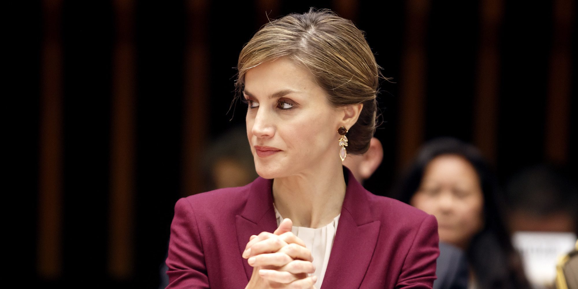 La Reina Letizia habría sido chantajeada por un periodista: sexo a cambio de entrar en televisión