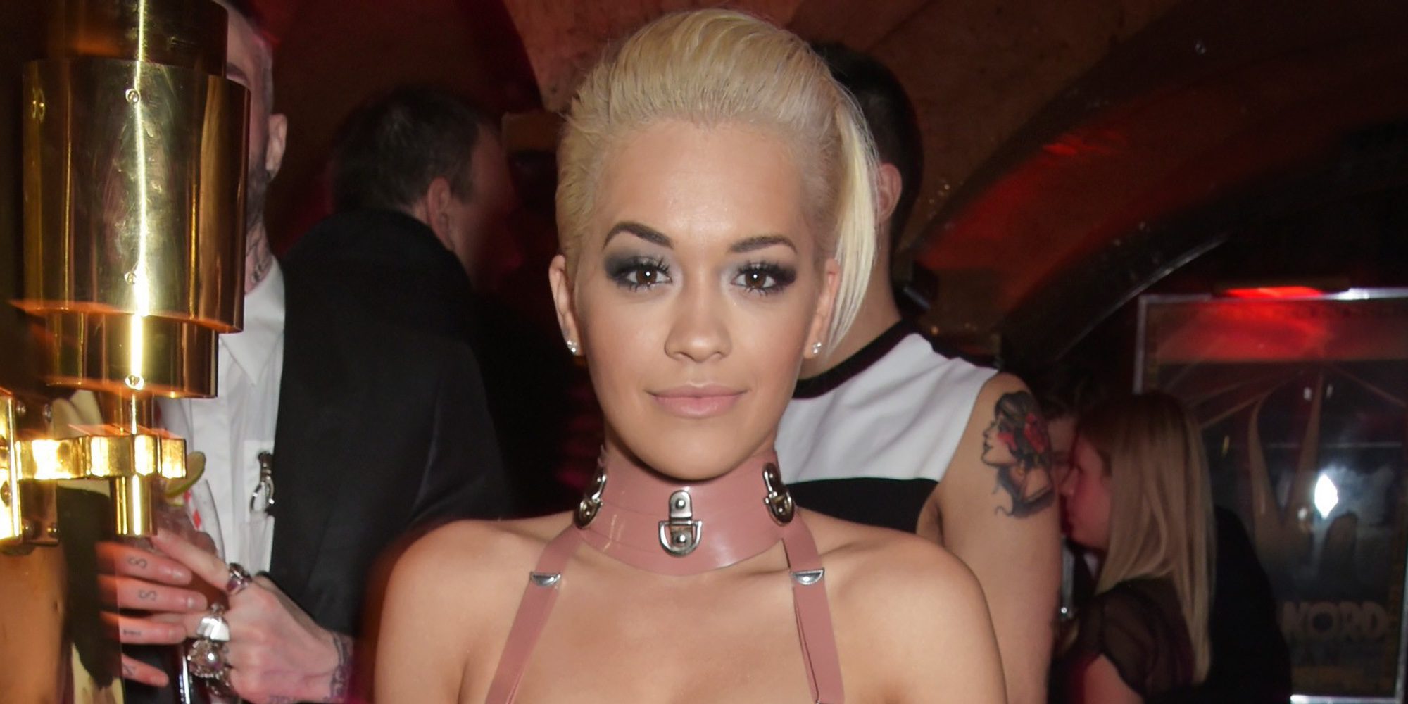 Rita Ora invierte más de 23.000 euros en una habitación del pánico en su casa de Londres