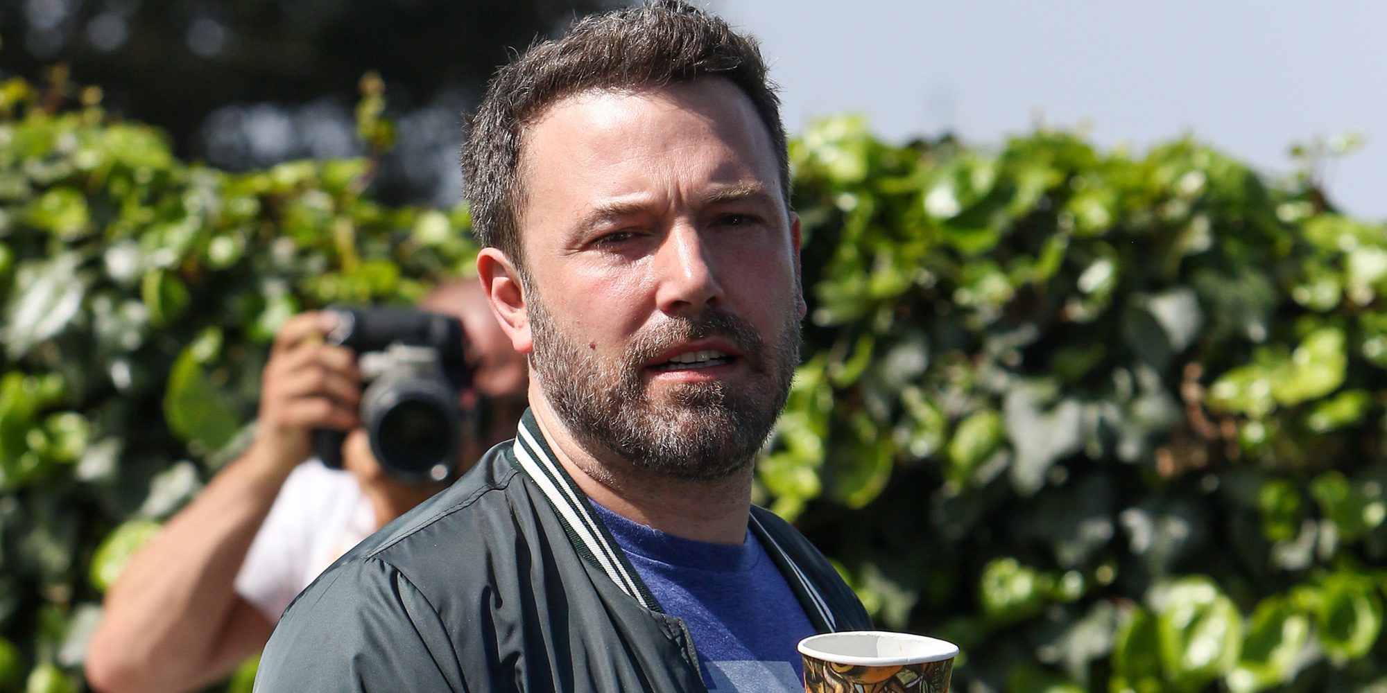 Ben Affleck sonríe de nuevo después de darse una nueva oportunidad con Jennifer Garner