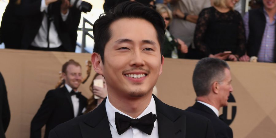 Steven Yeun ('The Walking Dead') se estrena como padre junto a su mujer Joana Pak