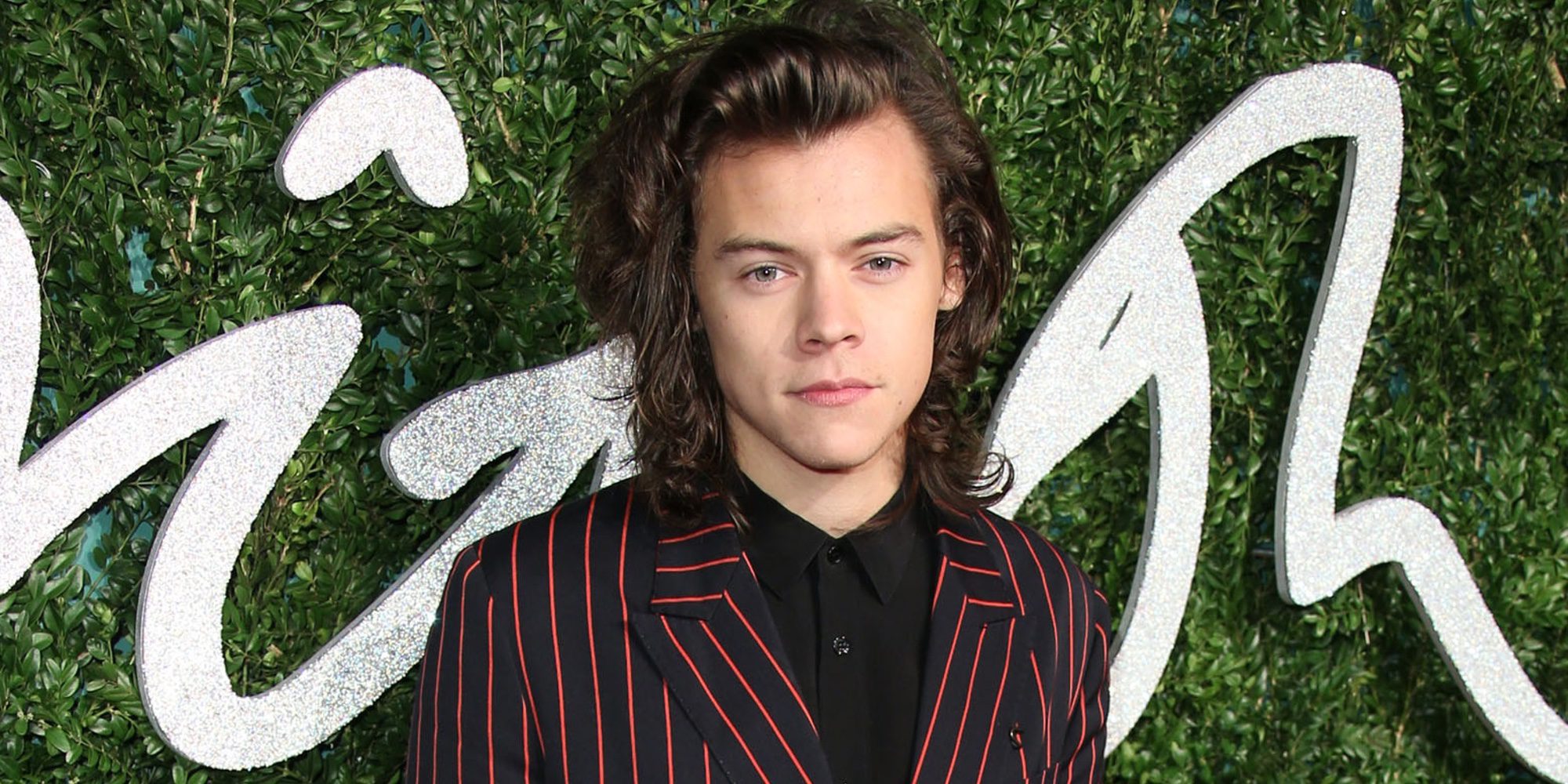 Harry Styles arrasa en las listas de éxitos con 'Sign of the Times'