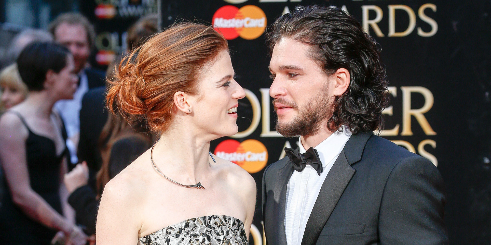 Kit Harington y Rose Leslie, más enamorados que nunca en sus vacaciones en Grecia