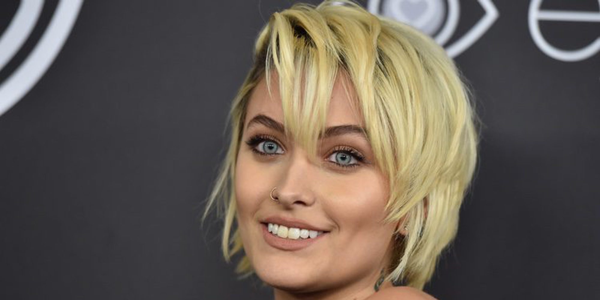 Paris Jackson publica una fotografía en topless a favor del nudismo