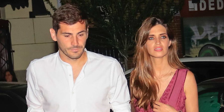 Iker Casillas y Sara Carbonero, cena con amigos por Madrid con mucho que celebrar