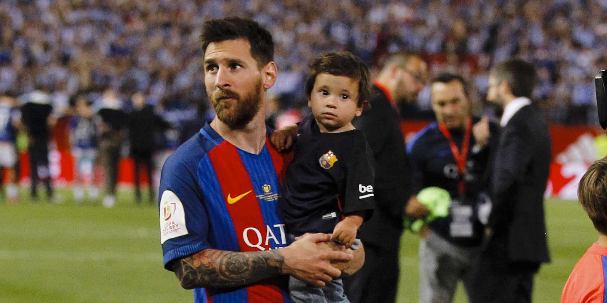 Antonella Roccuzzo, loquita de amor por sus chicos Leo, Thiago y Mateo: "Imposible amarlos más"