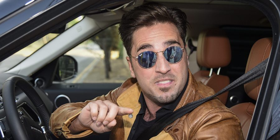 David Bustamante vuelve a estallar tras la persecución de los paparazzi al salir de casa de Paula Echevarría