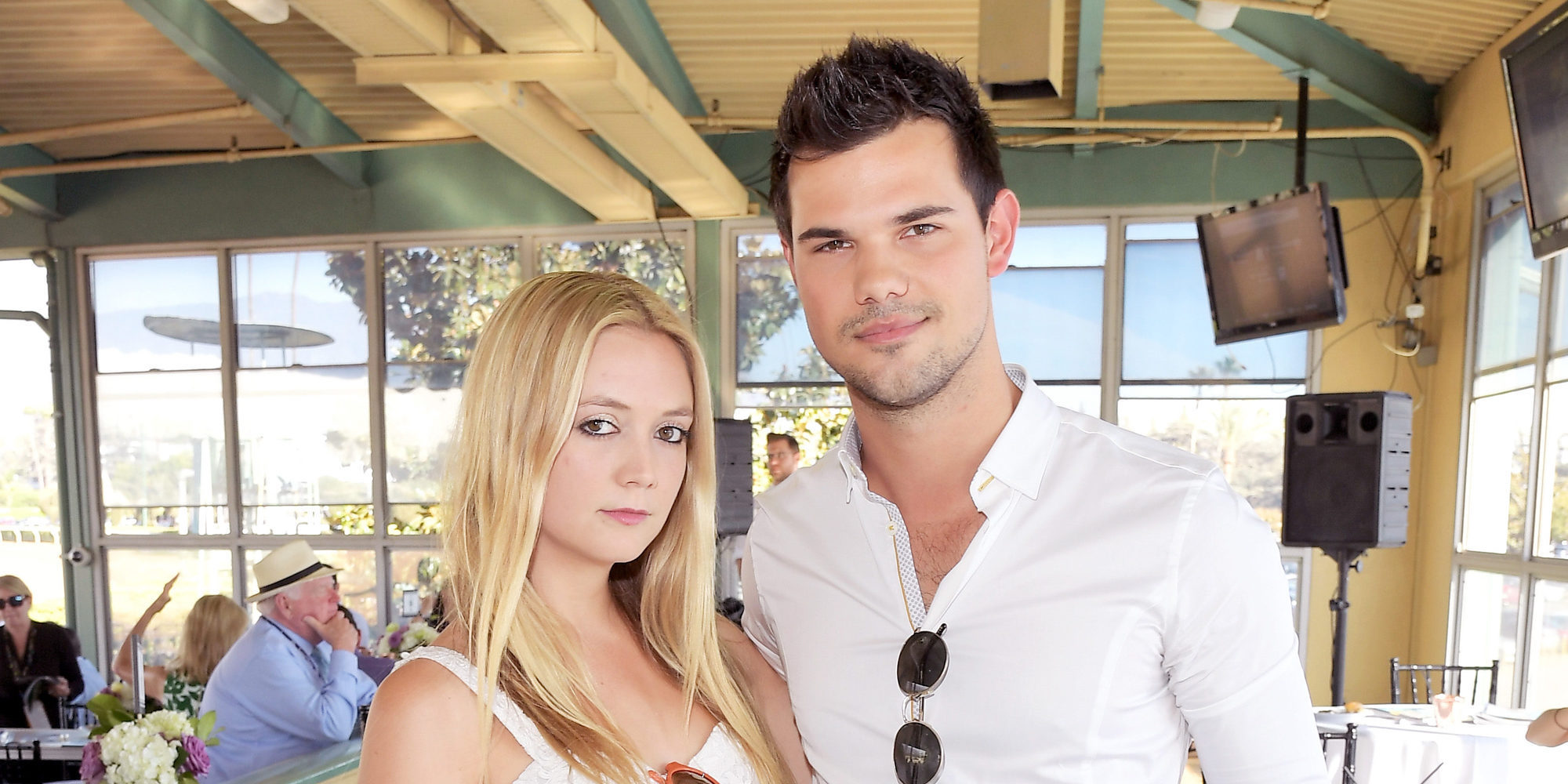 Taylor Lautner recibe los elogios del tío de Billie Lourd: "Es todo un caballero"