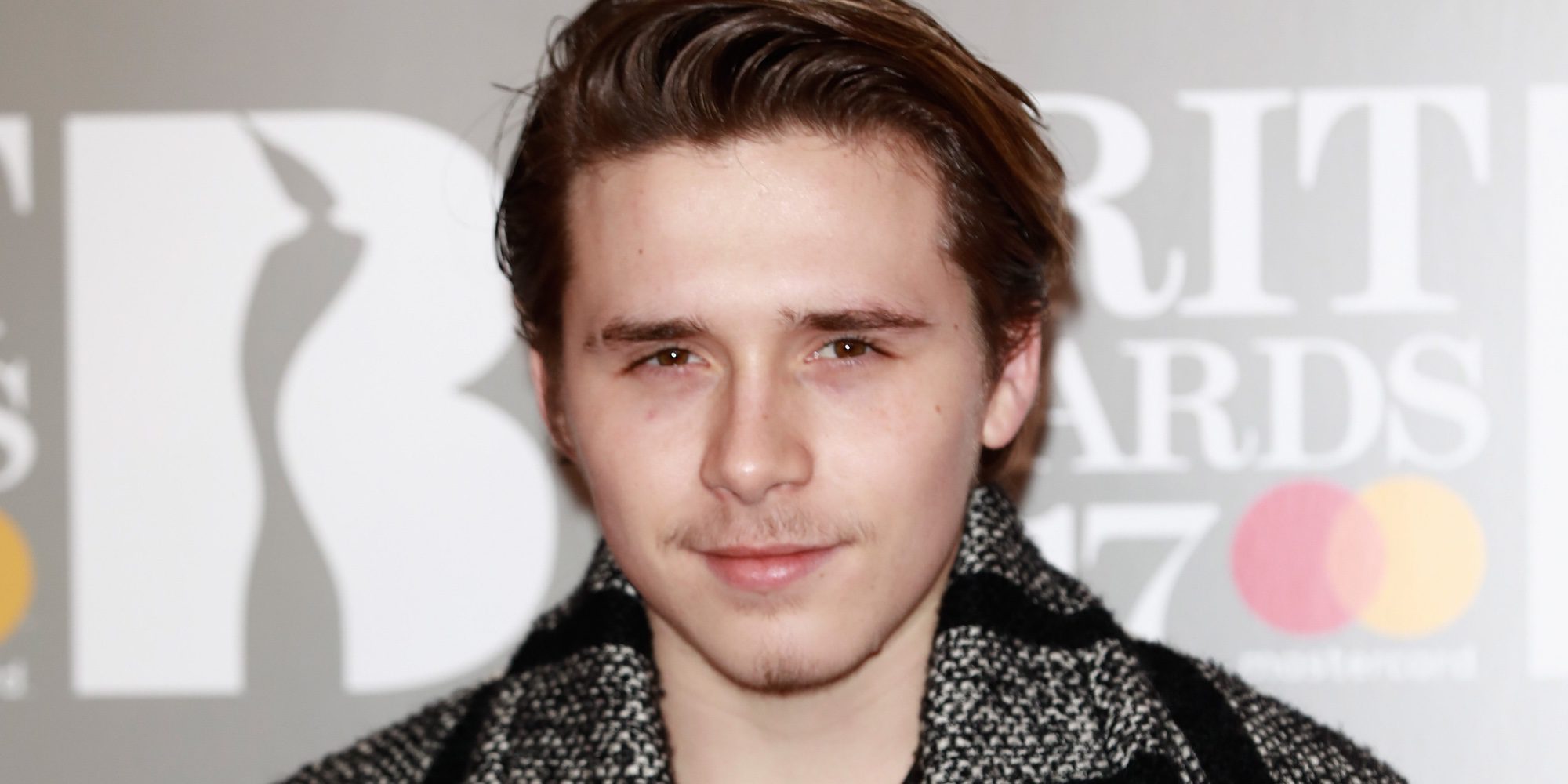 Brooklyn Beckham, objeto de burlas tras la publicación de su libro de fotografías