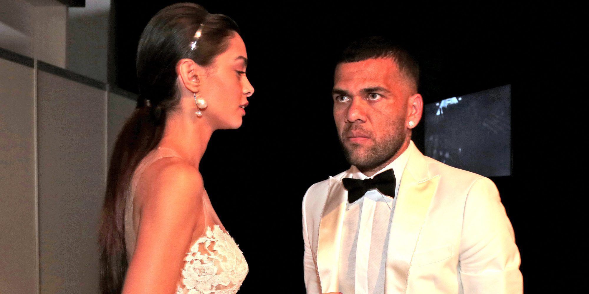 Dani Alves y Joana Sanz se casan por sorpresa en Formentera