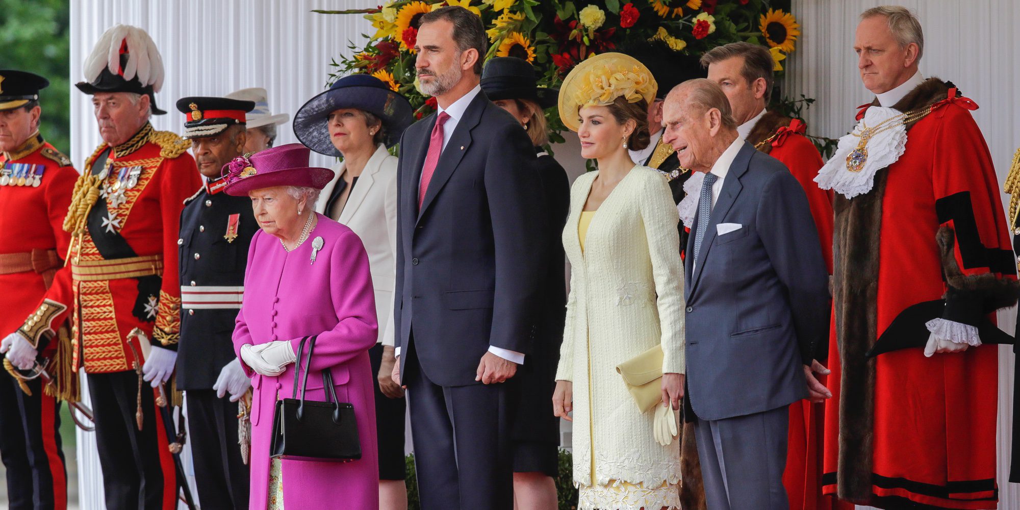 Los Reyes Felipe y Letizia se rinden ante la pompa de la Familia Real Británica al comienzo de su Viaje de Estado