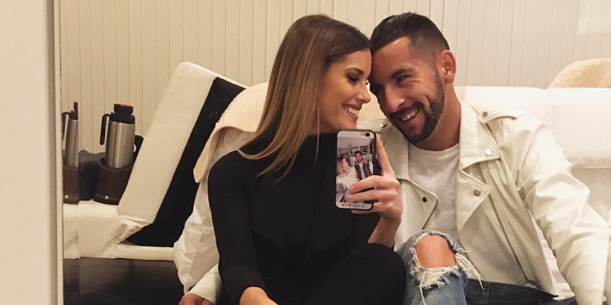 Gala Caldirola ('MYHYV') y su novio el futbolista Mauricio Isla ponen rumbo a Estambul