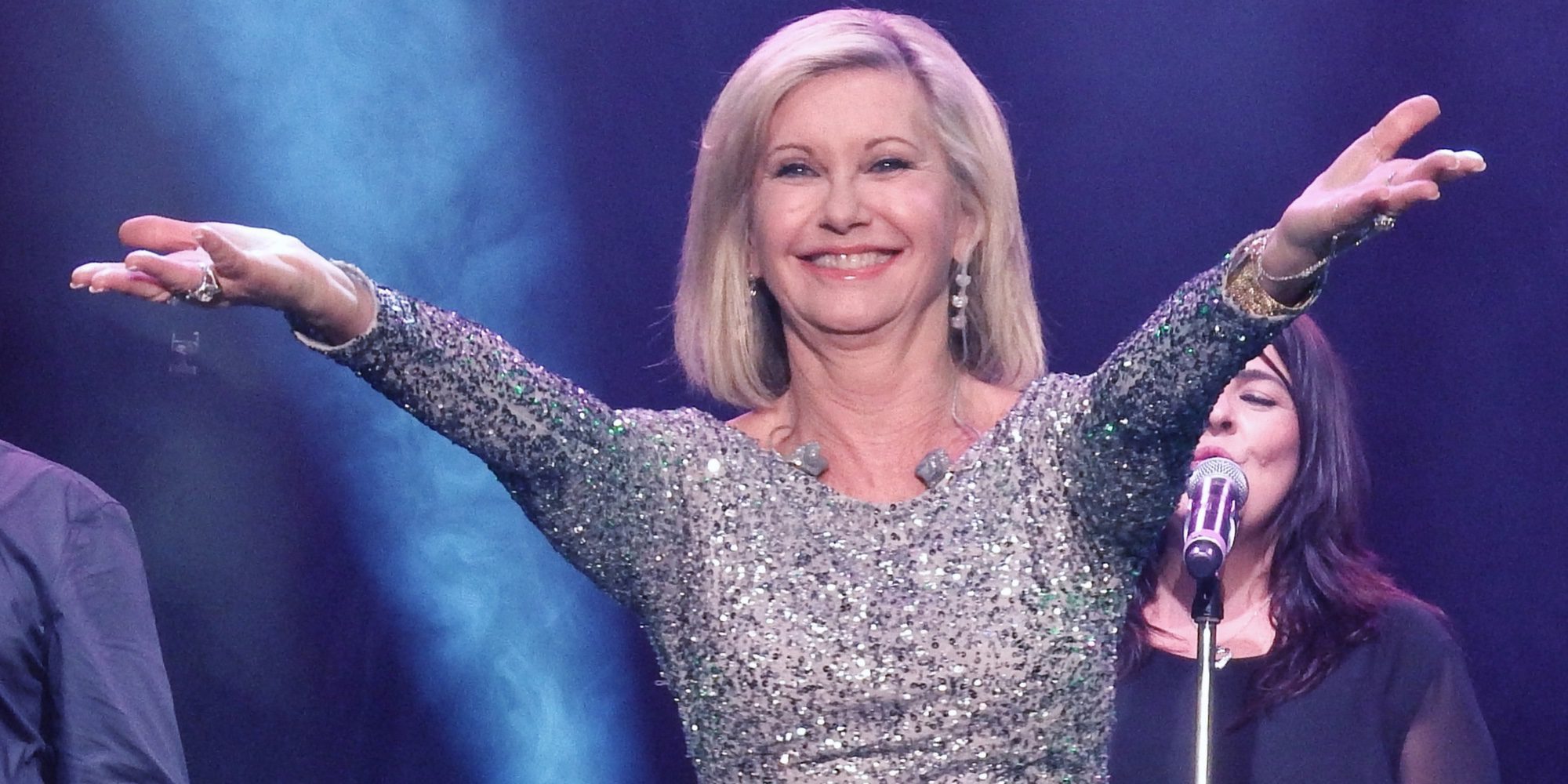 Olivia Newton-John evoluciona favorablemente de su cáncer de mama: "Está muy bien, se está sanando"