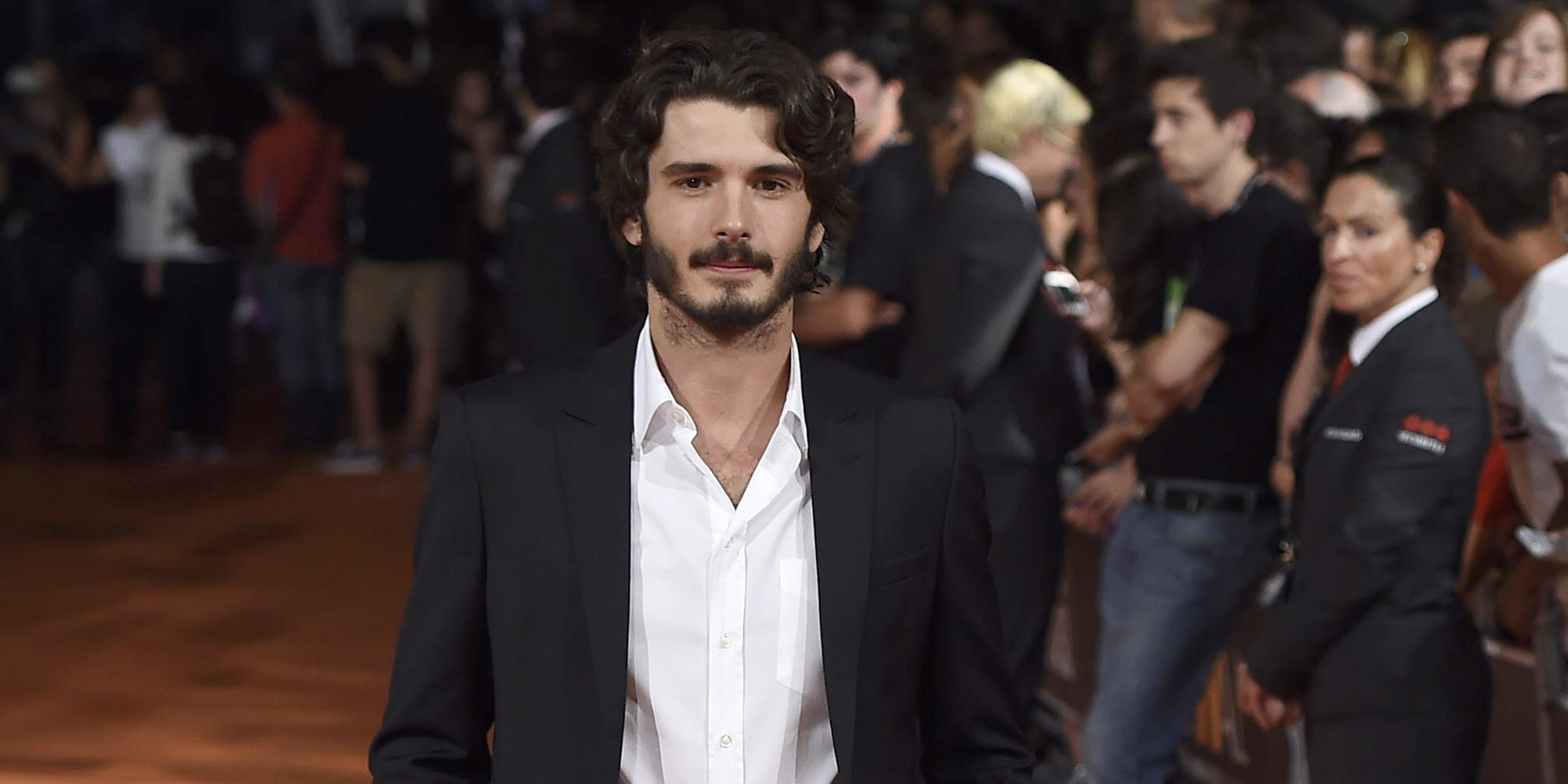 Yon González responde a las críticas  por sus declaraciones que hizo sobre el machismo y el feminismo