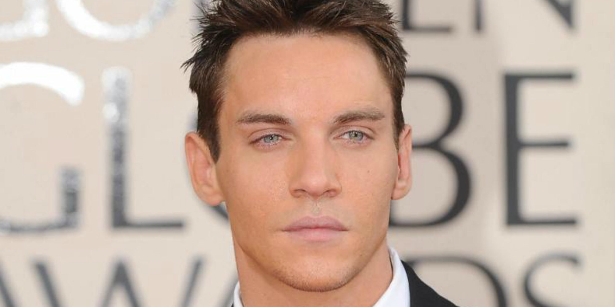 Jonathan Rhys Meyers afronta una dura pérdida volviendo a recaer en el alcohol