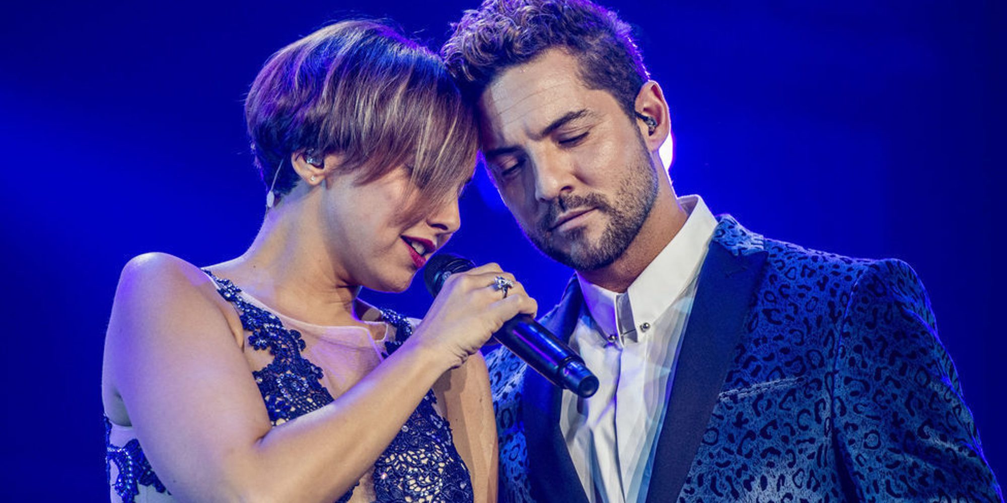 Esto fue lo que David Bisbal le dijo al oído a Chenoa en el reencuentro de 'Operación Triunfo'