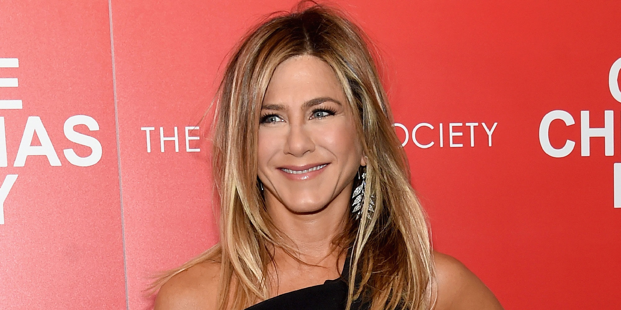 Jennifer Aniston dona 1 millón de dólares al fondo de ayuda de Puerto Rico creado por Ricky Martin