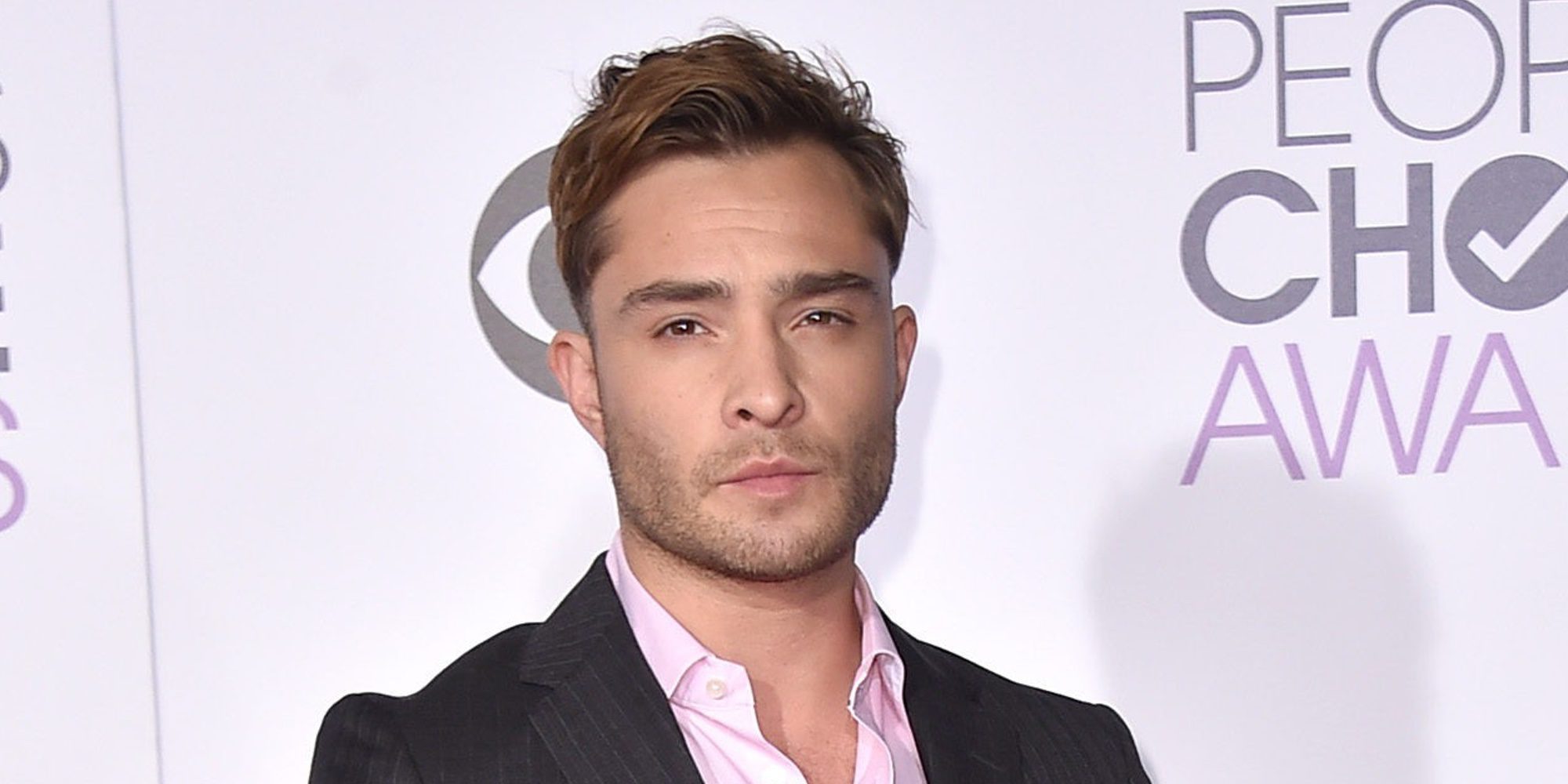 Ed Westwick, acusado de violación por la actriz Kristina Cohen