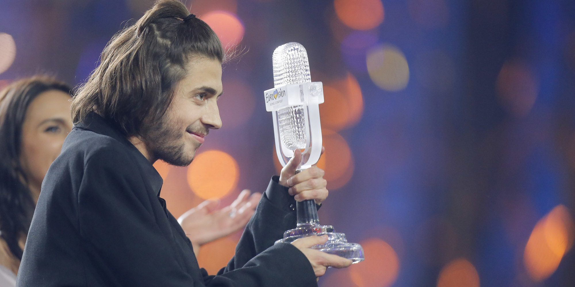 Salvador Sobral agradece el apoyo recibido a sus fans tras el trasplante