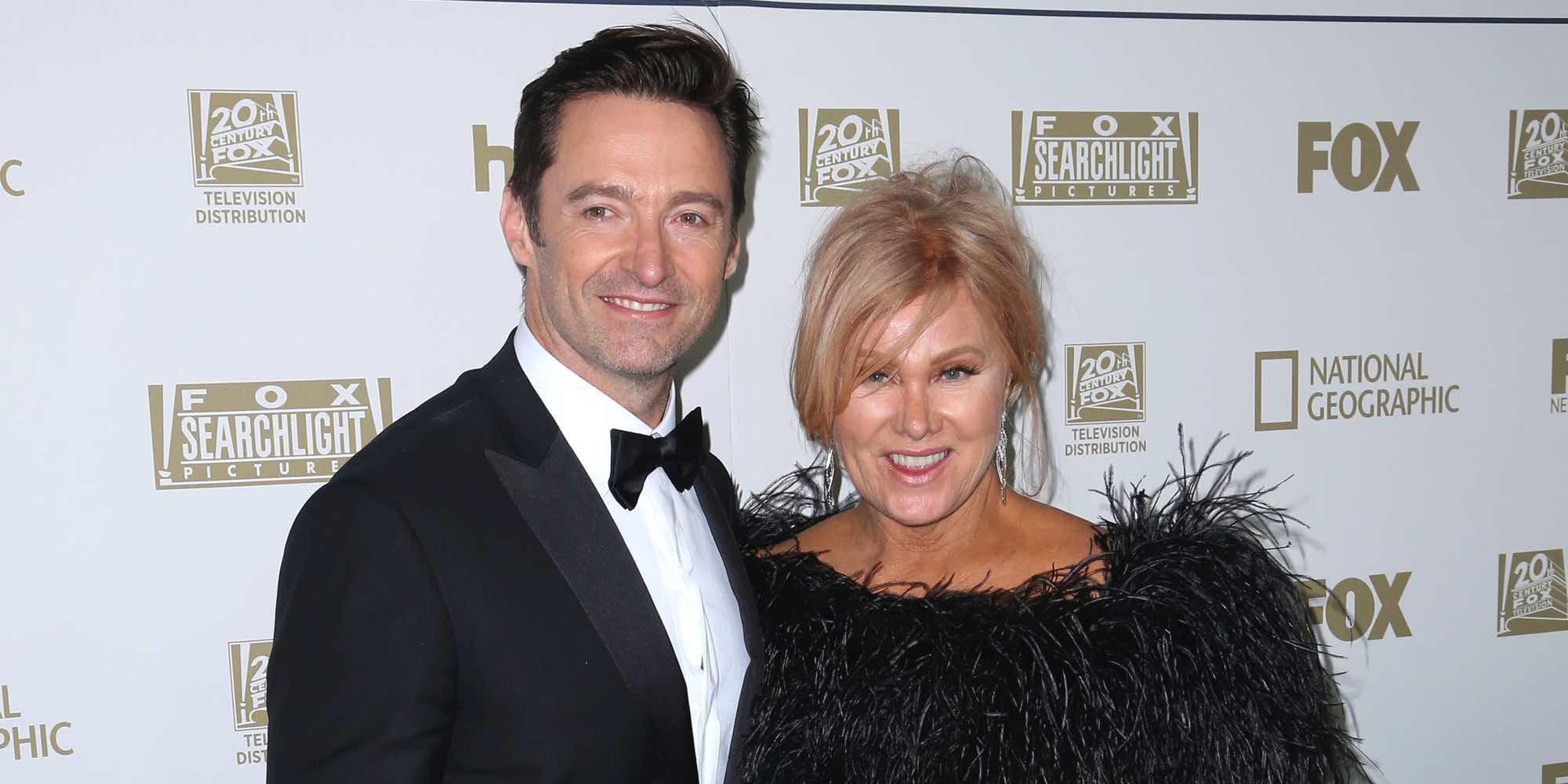 Hugh Jackman olvida el chasco de los Globos de Oro 2018 de fiesta con su mujer Deborra-Lee Furness