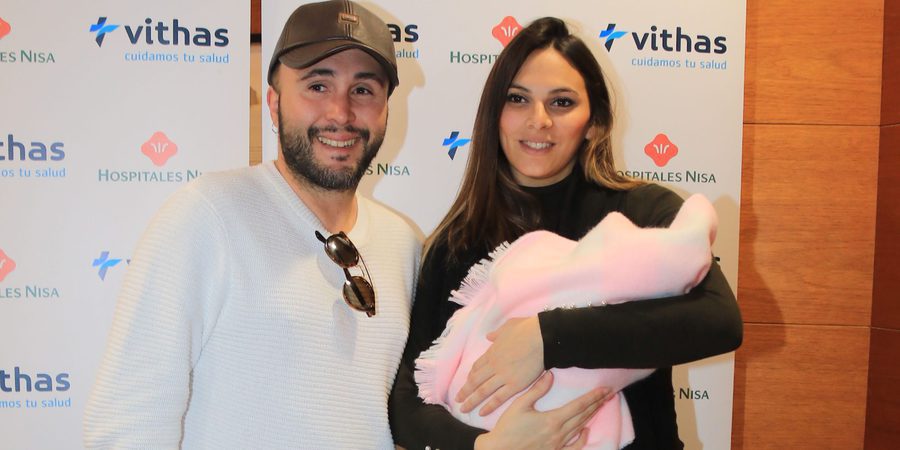 Kiko Rivera e Irene Rosales presentan a su segunda hija Carlota