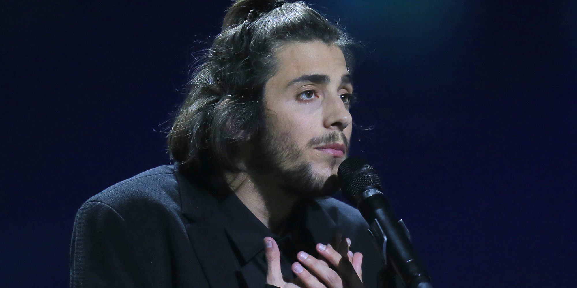 Salvador Sobral reaparece cantando tras recibir un trasplante de corazón