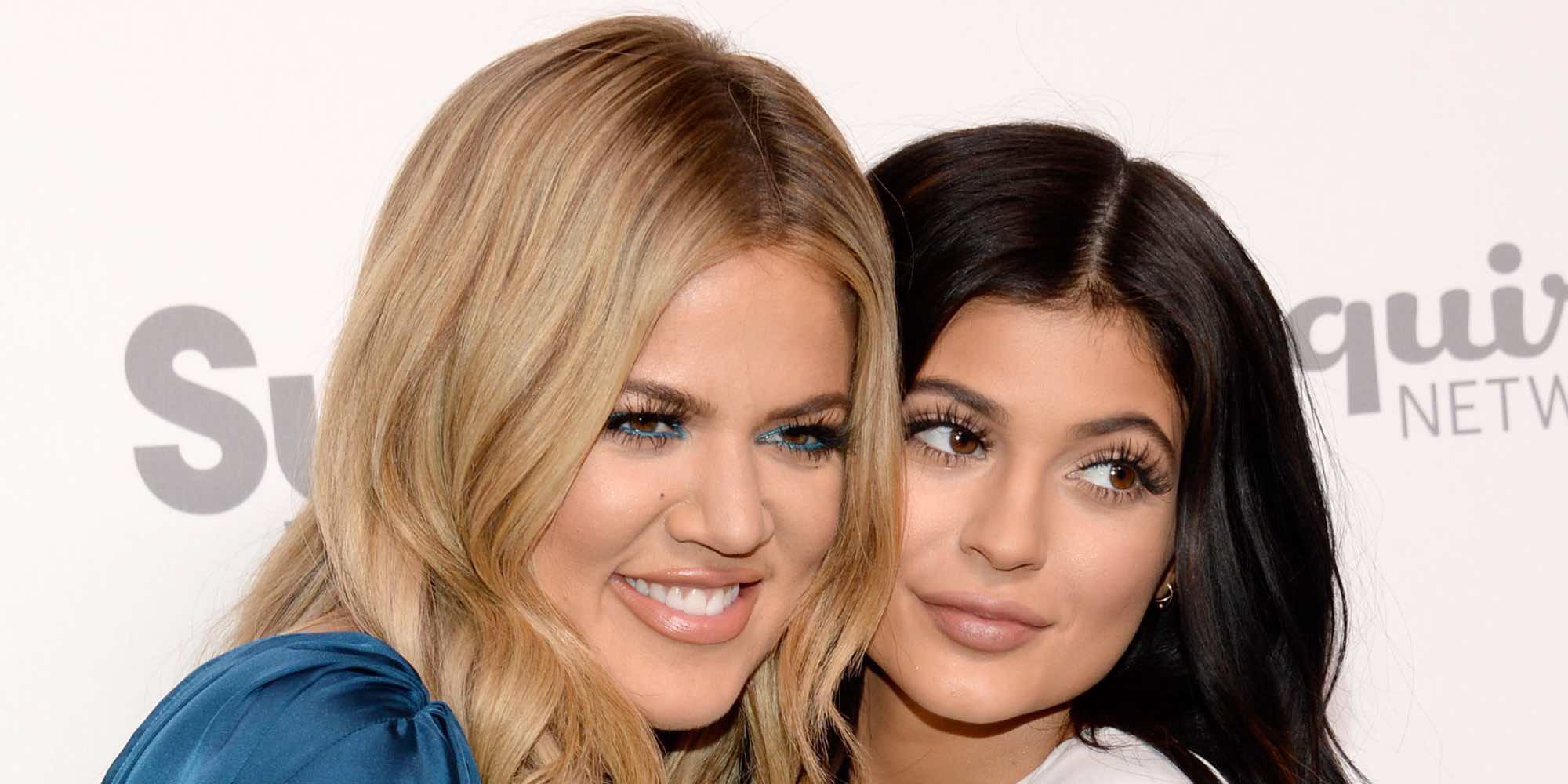 La adorable foto de Khloe Kardashian y Kylie Jenner luciendo juntas por fin embarazo