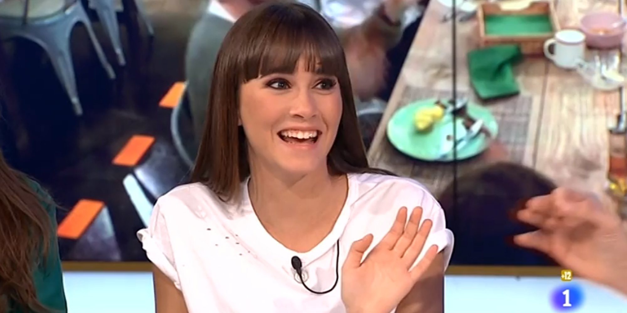 Aitana y Ana Guerra, divertidas en 'Hora Punta' frente a Almaia en 'El Hormiguero'