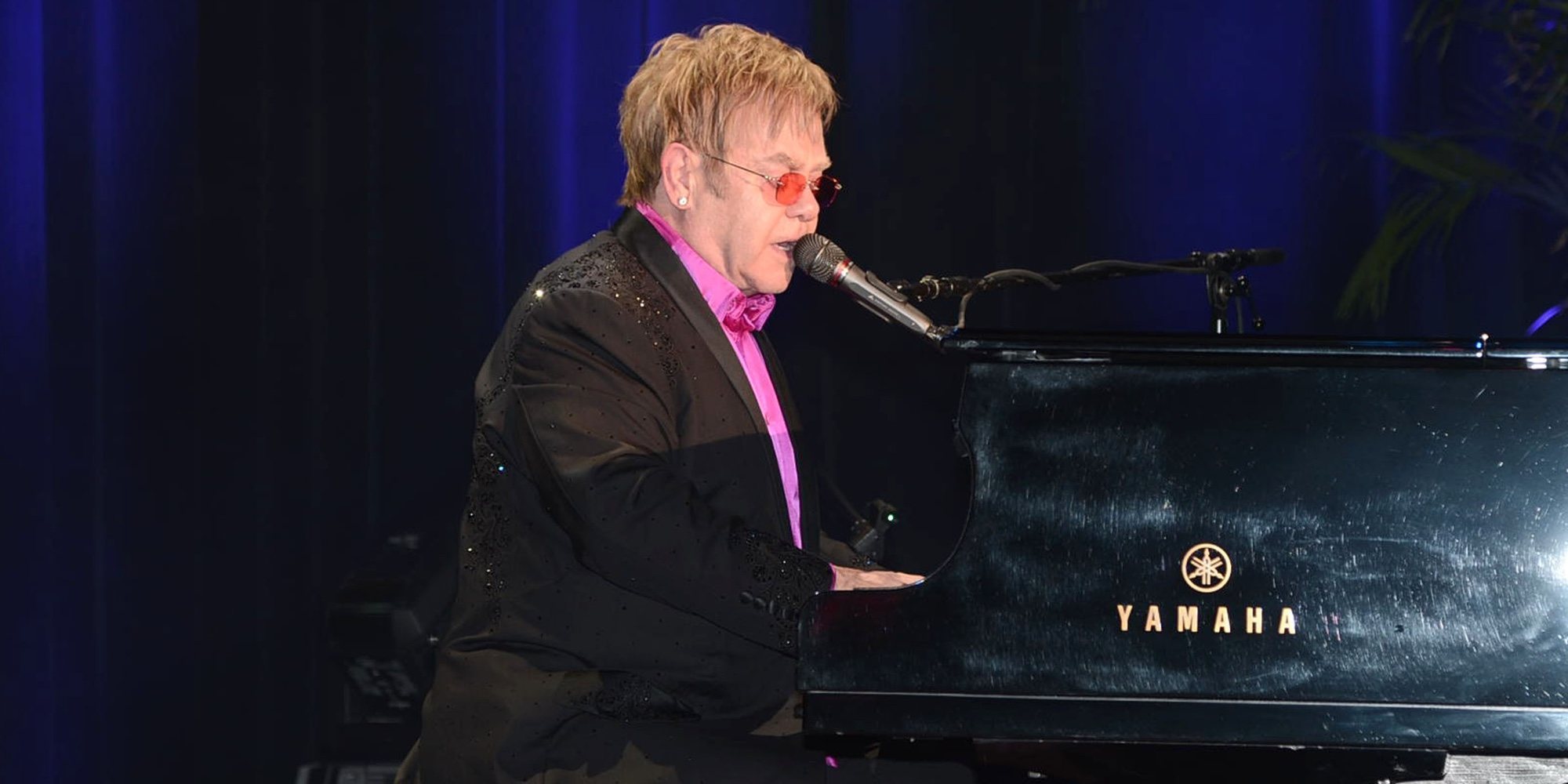 Elton John, "muy impresionado" tras escuchar cantar a Taron Egerton las covers para su biopic