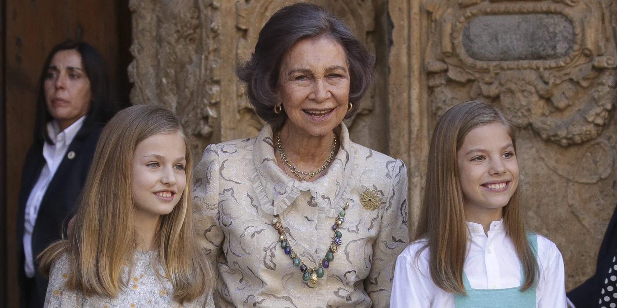 La Reina Sofía, humillada en público por el feo gesto de la Princesa Leonor y el desplante de la Reina Letizia