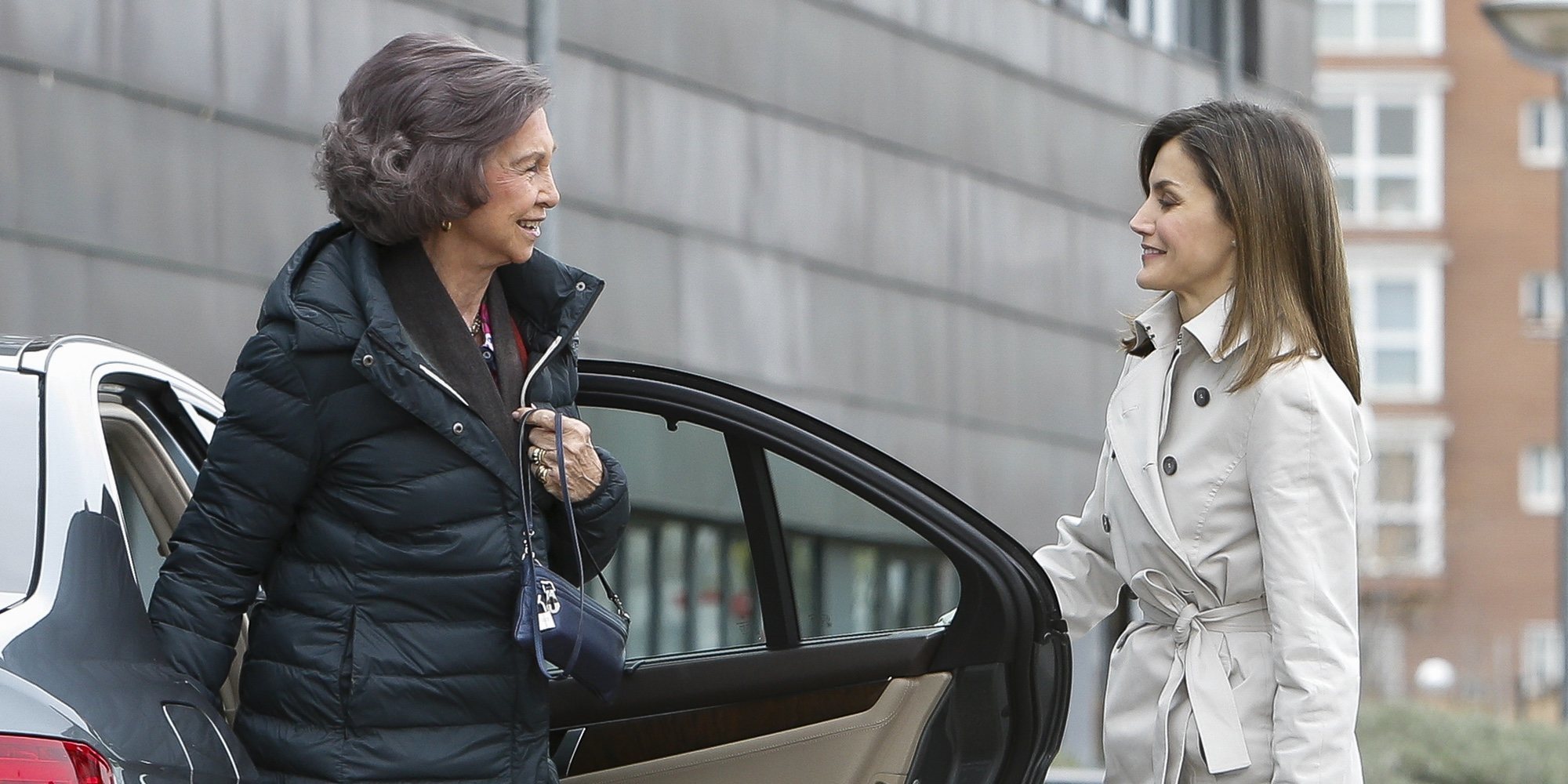 La 'teatral' y preparada puesta en escena de la Reina Letizia con la Reina Sofía para limpiar su imagen