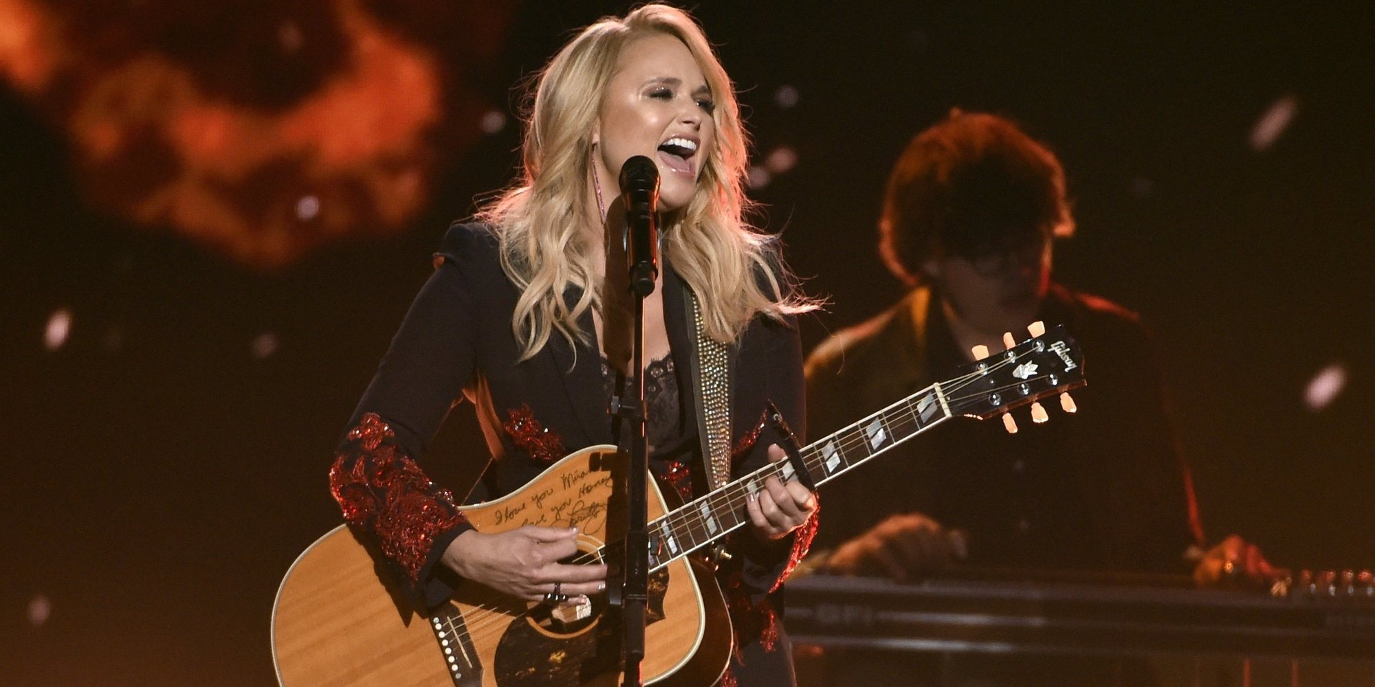 Miranda Lambert, Carrie Underwood y Keith Urban protagonizan los mejores momentos de los CMA Awards 2018