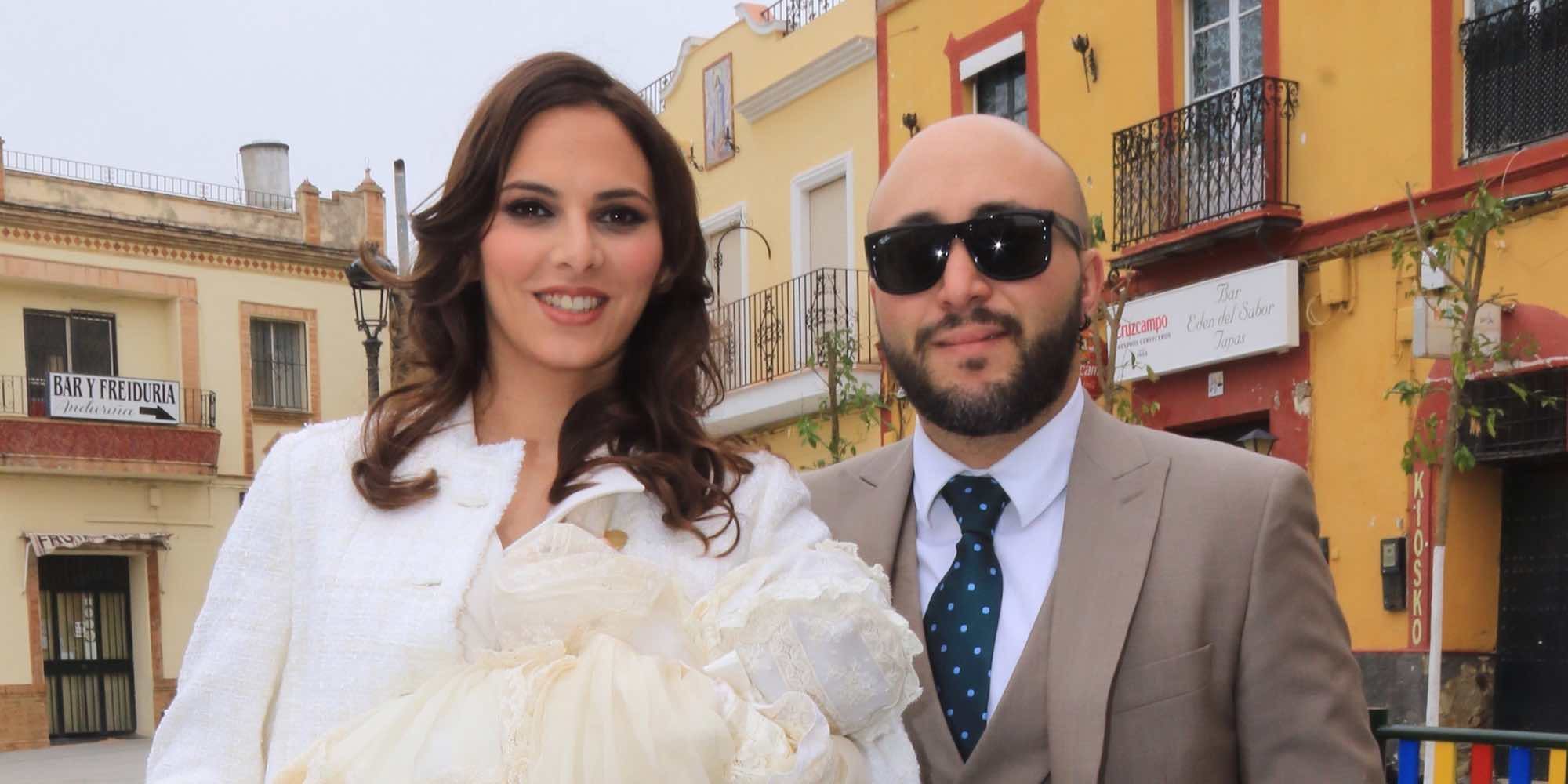 Kiko Rivera e Irene Rosales bautizan a su hija Carlota con cuatro grandes ausencias