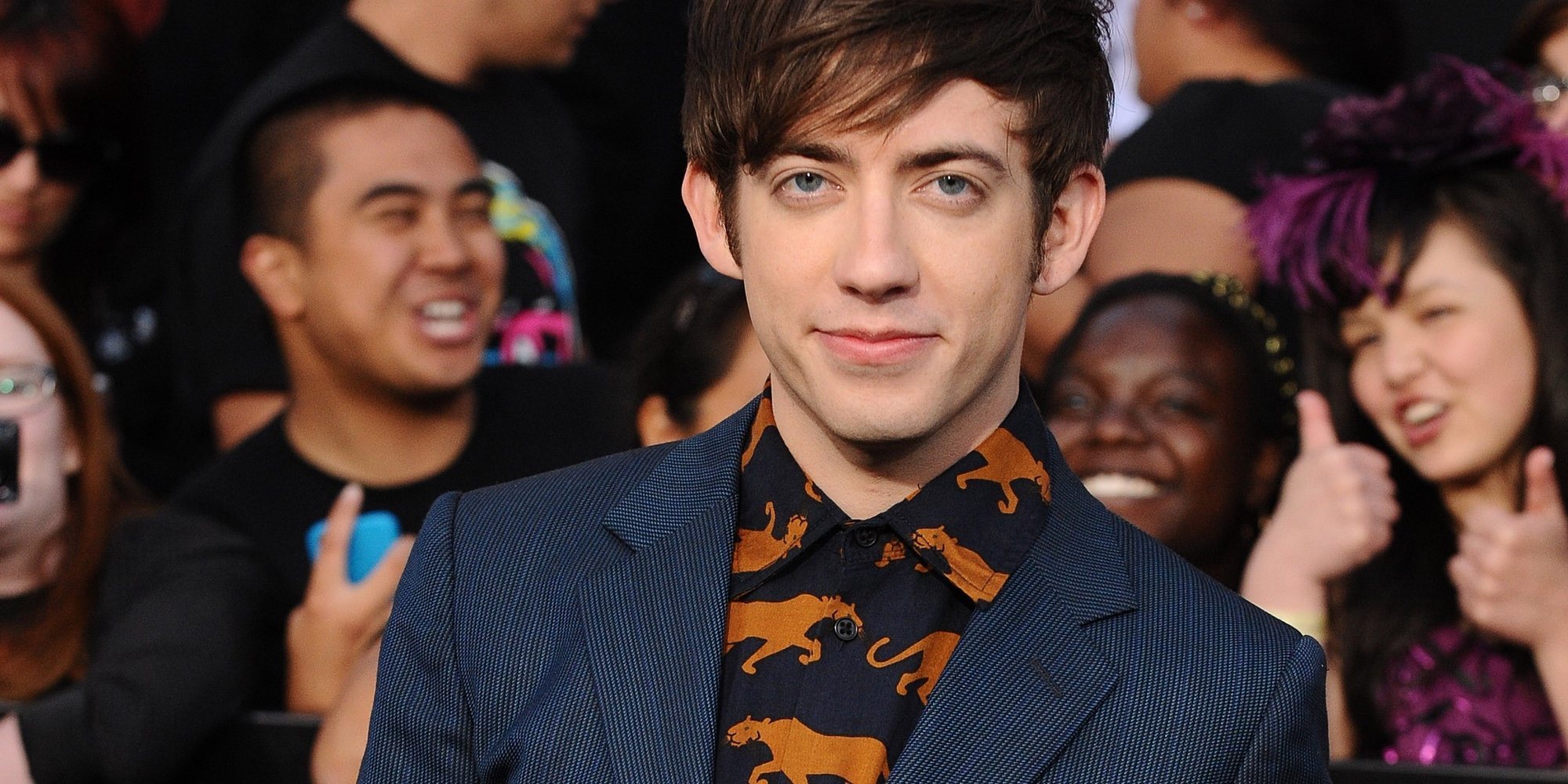 Kevin McHale confirma su homosexualidad al compartir una foto junto a su novio