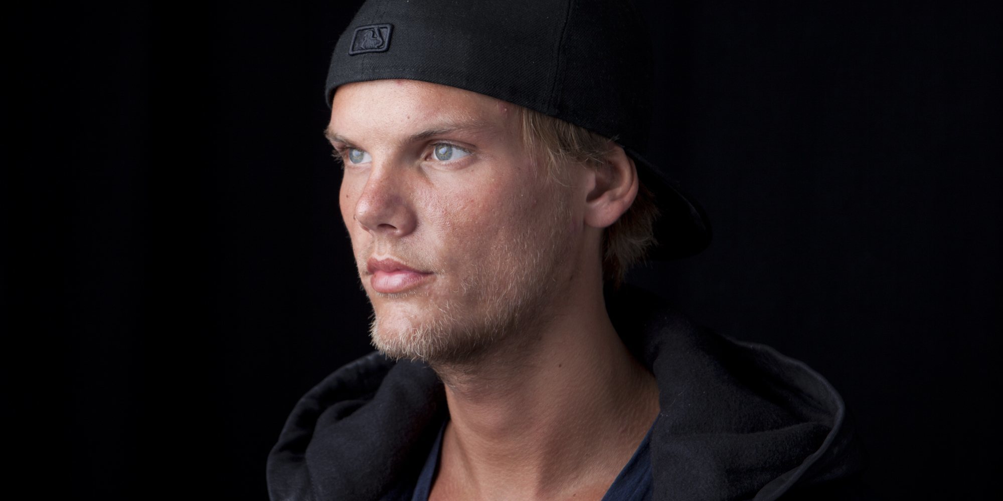 Avicii se suicidó con un cristal roto